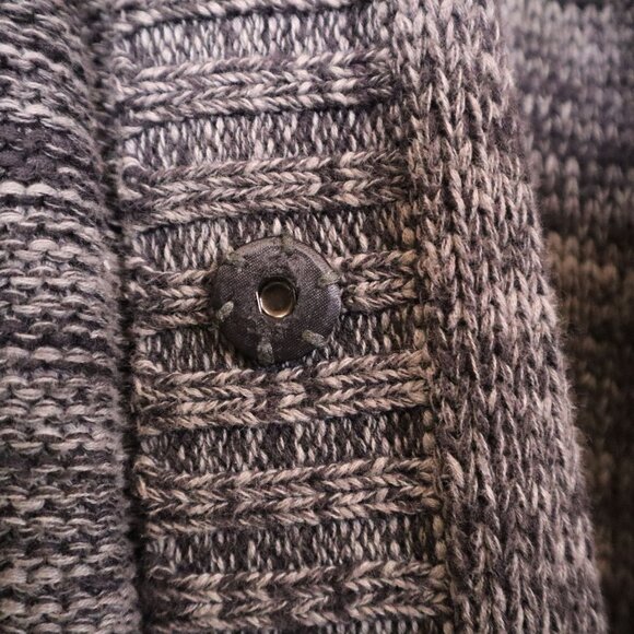 Neiman Marcus Long Gray Knit Cardigan With Shawl Collar & Pleated Sleeves 100% C - Picture 6 of 10